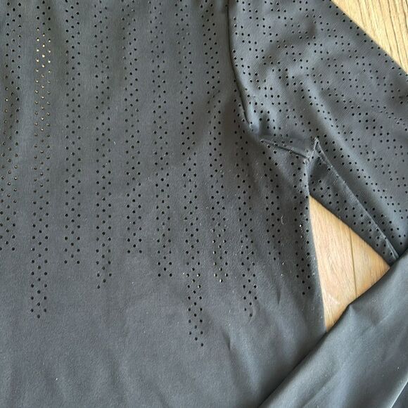 ((3 PIECE)) ZYIA ACTIVE BUNDLE SIZE 12/LARGE EUC- 2 LEGGINGS AND LS SHIRT - Picture 13 of 13